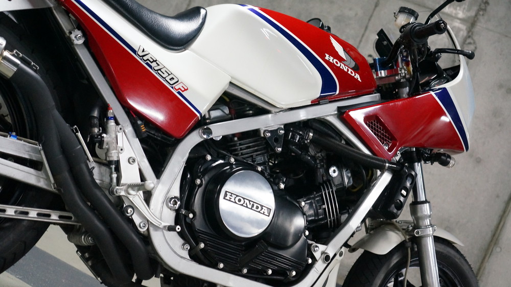 ホンダ VF750F バイク洗車 | Moto-Gallery
