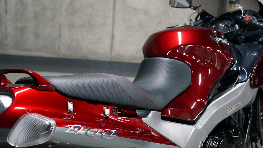 ZZR1100 1996年式 | Moto-Gallery