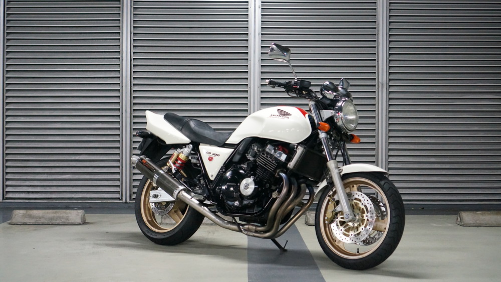 ホンダ CB400SF VersionS 1998年式 バイク洗車 | Moto-Gallery