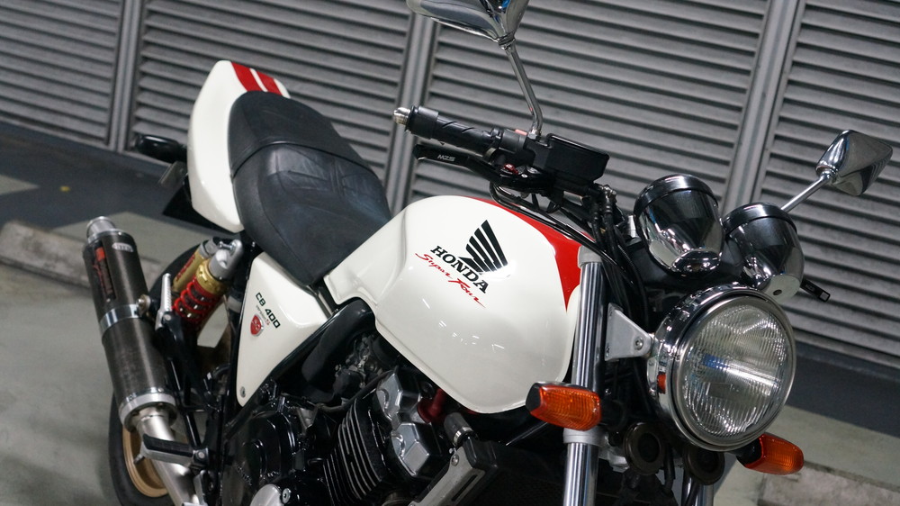 ホンダ CB400SF VersionS 1998年式 バイク洗車 | Moto-Gallery