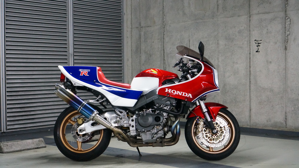 CBR954RR | Moto-Gallery
