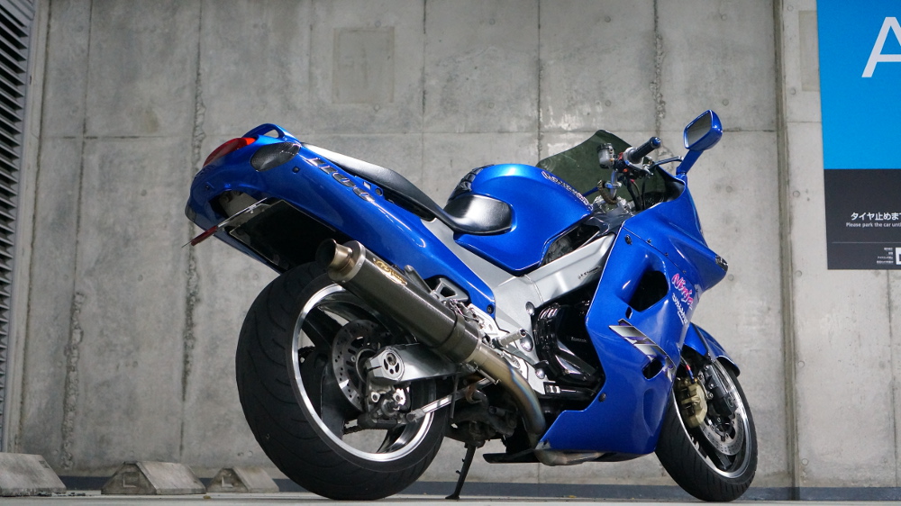 カワサキ ZZR1100 バイク洗車 | Moto-Gallery