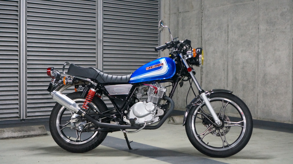 スズキ GN125 バイク洗車 | Moto-Gallery