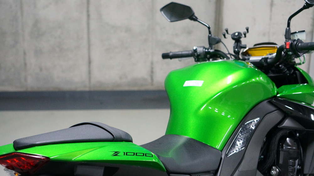カワサキ Z1000 2013年式 バイク洗車 | Moto-Gallery