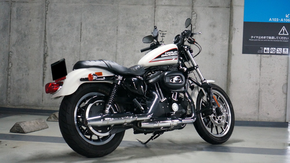 XL883R | Moto-Gallery