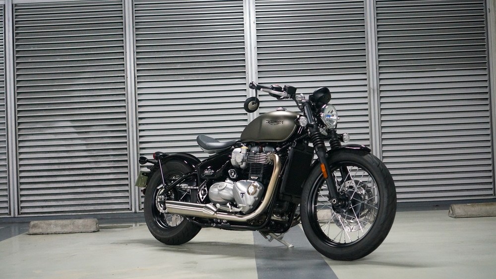 BSA TRIUMPH ファイバータンクFRP トライアンフ　千里浜 BSA TRIUMPH ファイバータンクFRP トライアンフ千里浜