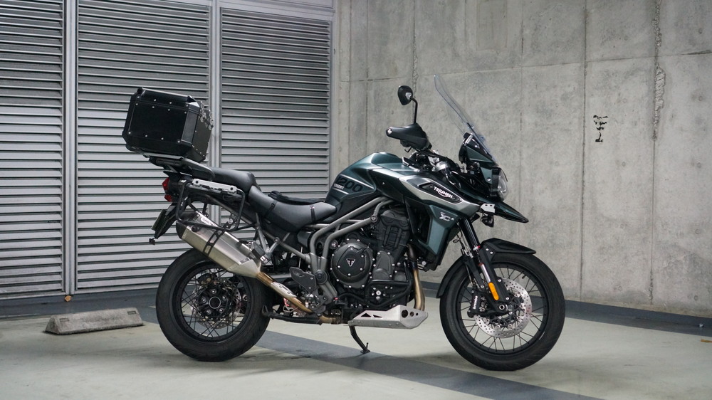 トライアンフ タイガー1200XCA バイク洗車 | Moto-Gallery