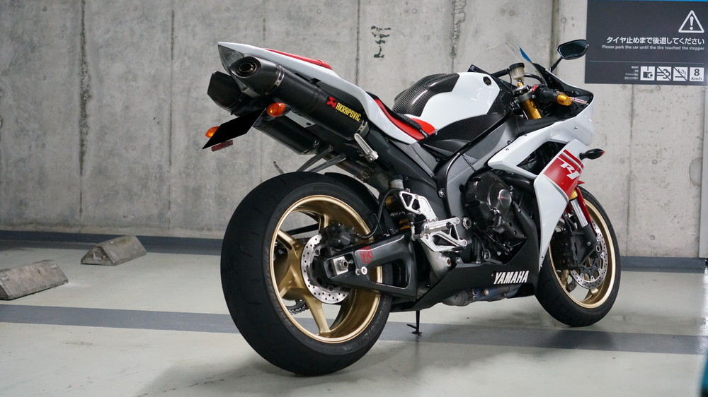 越前会長　yzf r1タンク 4XV Yamaha R1 YZFR1 YZF-R1 2004-2006 Slip On 8″ Round Stainless