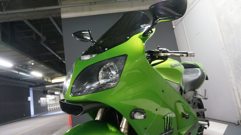 ⭐︎⭐︎⭐︎ページ② 目指したのは世界最速という孤高の位／ZX-12R(B) | 試乗・車両解説