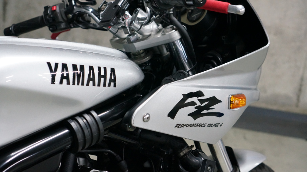 ヤマハ FZ400 1997年式 バイク洗車 | Moto-Gallery