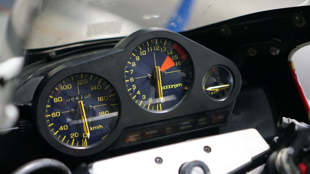 【旧車】ホンダ VFR400Z メーター HONDA(ホンダ) VFR400 メーターカスタム・修理 | バイク・旧車