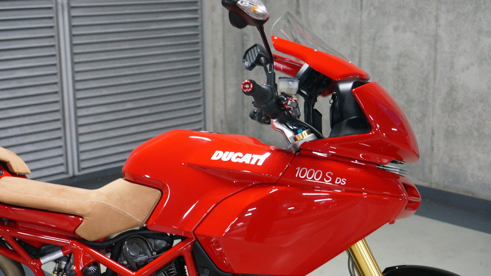 ドゥカティ ムルティストラーダ1000S バイク洗車 | Moto-Gallery
