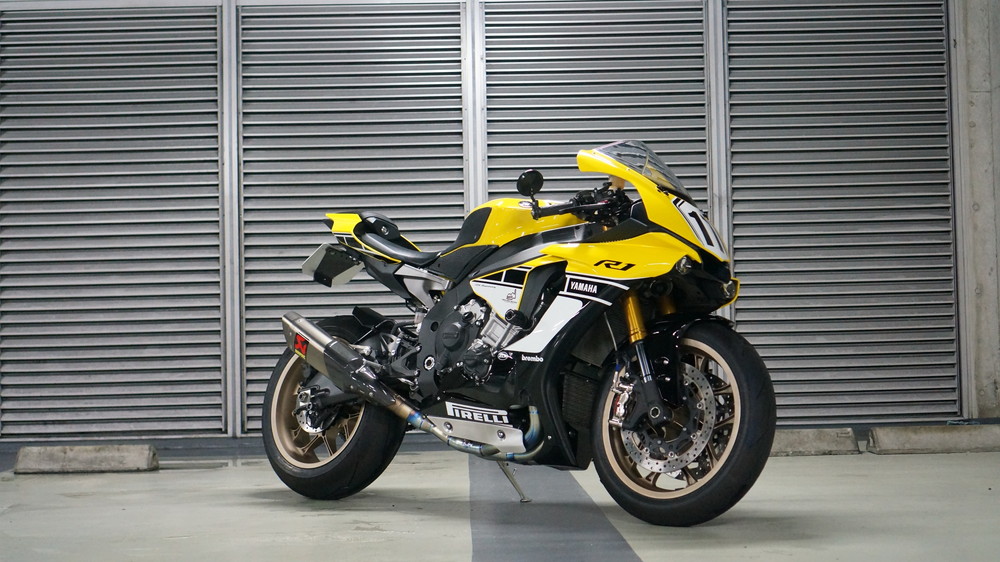 ヤマハ YZF-R1 バイク洗車 | Moto-Gallery