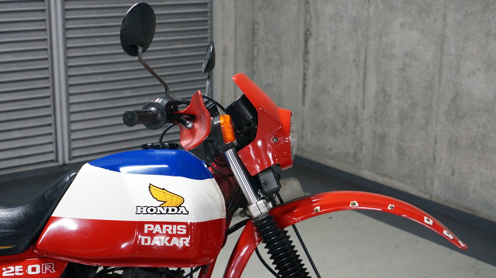 ホンダ XL250R パリ・ダカール バイク洗車 | Moto-Gallery