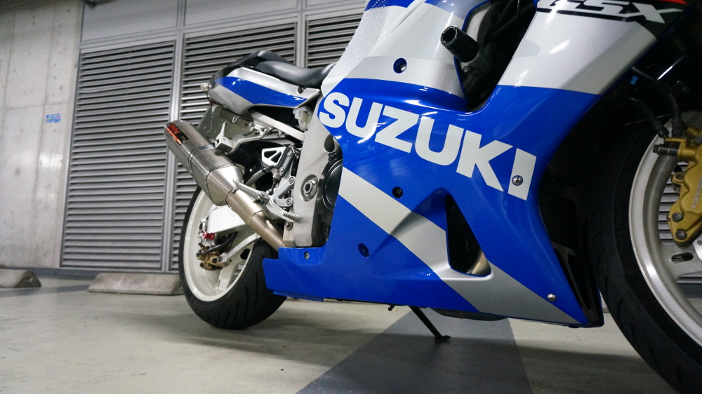 バイク スズキ GSX-R1000 2002年式 | Moto-Gallery