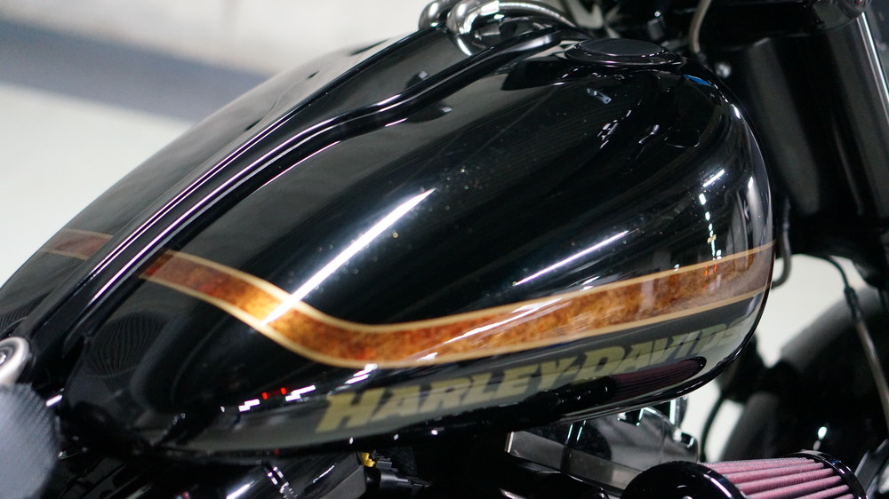 fxse CVO プロストーリーブレイクアウトタンク HARLEY－DAVIDSON CVO FXSE プロ