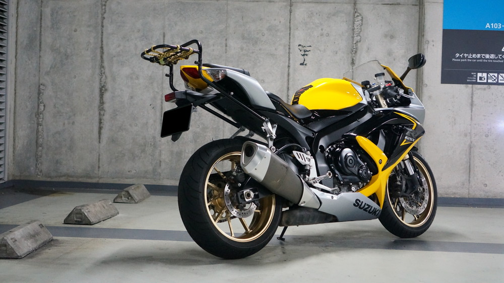 スズキ GSX-R600 2008年式 バイク洗車 | Moto-Gallery