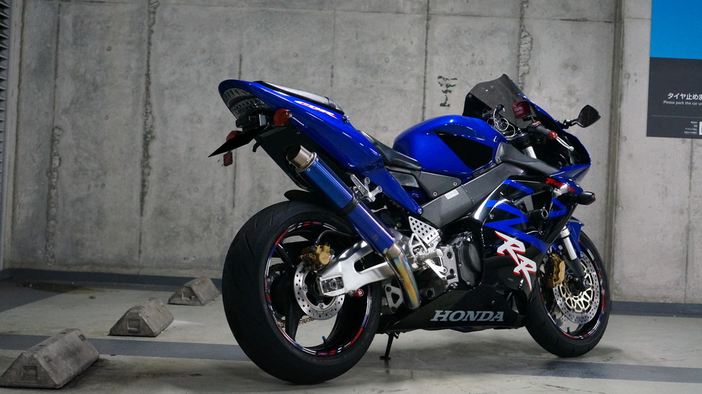 CBR954RR | Moto-Gallery