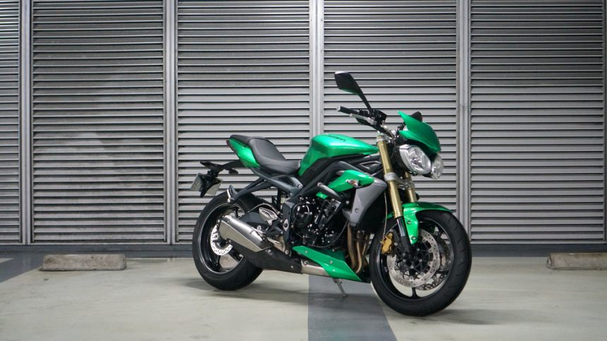 トライアンフ ストリートトリプル85 2013年式 | Moto-Gallery