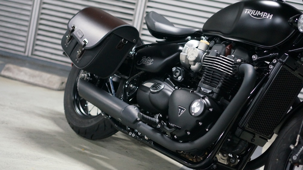 ボンネビルボバーブラック 2018年式 | Moto-Gallery
