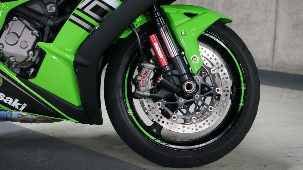 緑子 2025年モデルのNinja ZX-6Rのカラーラインアップ - 個人的バイク