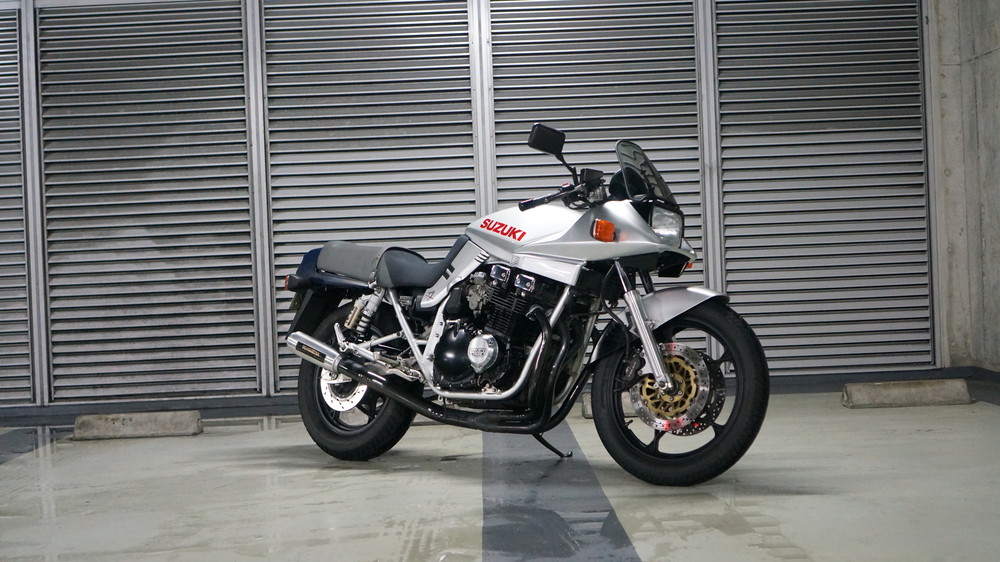 スズキ GSX1100S KATANA FINAL EDITION バイク洗車 | Moto-Gallery