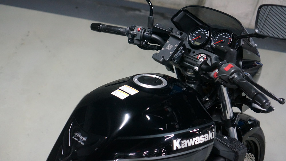 ZRX1200 DAEG BLACK LIMITED | Moto-Gallery