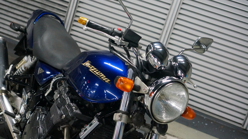 スズキ イナズマ400 2001年式 バイク洗車 | Moto-Gallery