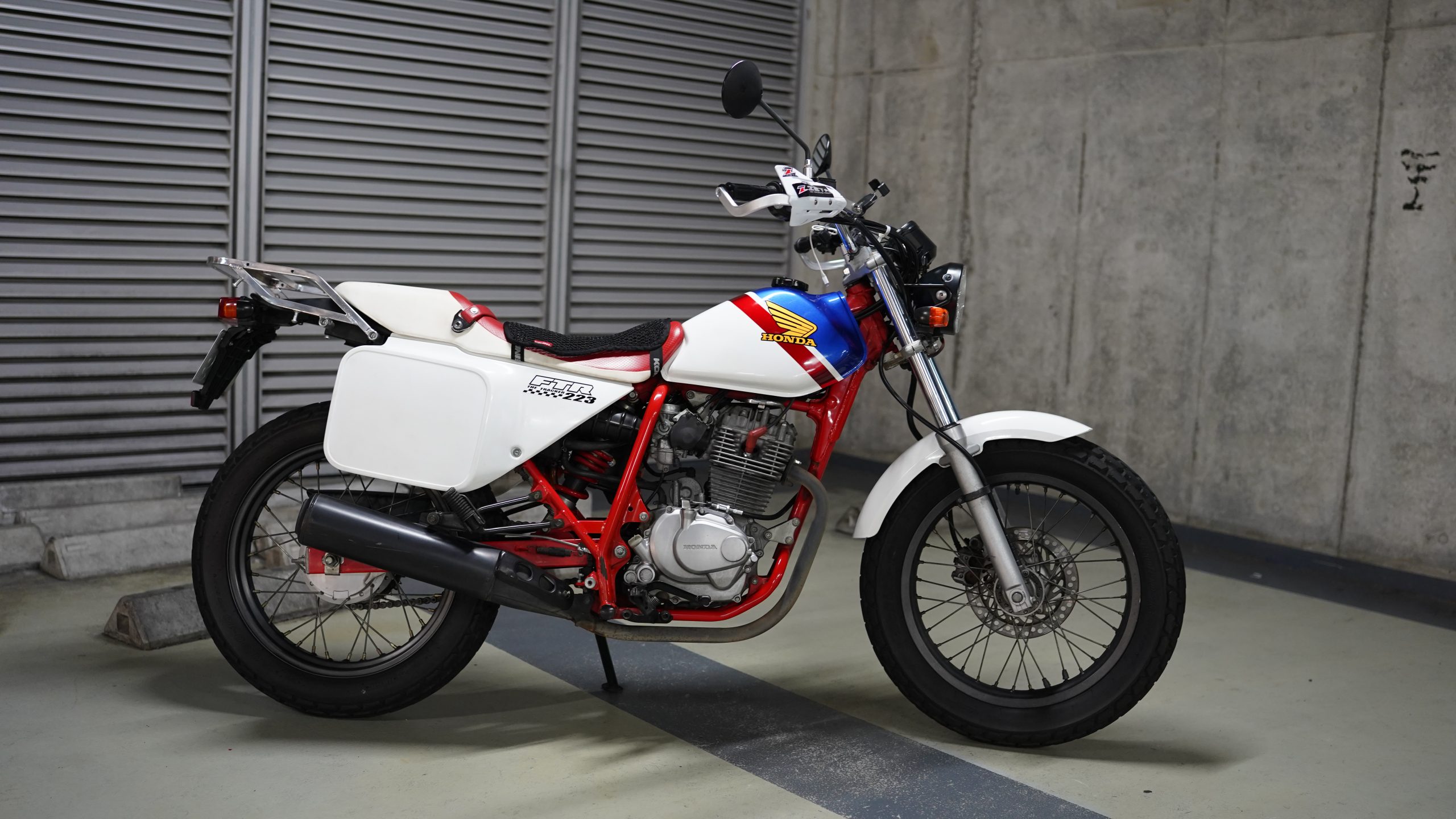 FTR223 | Moto-Gallery