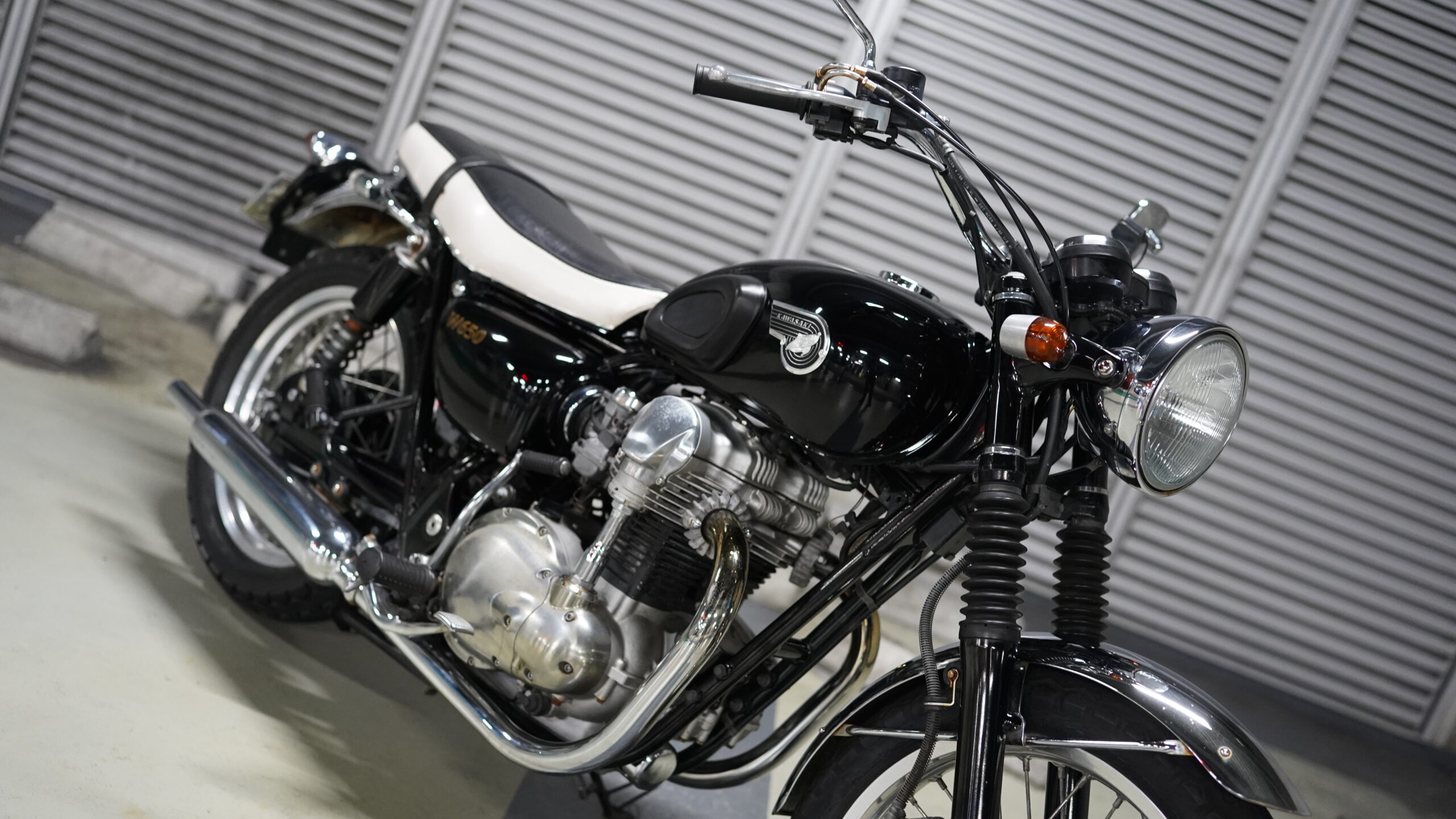 KAWASAKI W650『バイク洗車・コーティング専門店 MotoEsthe』 | Moto 